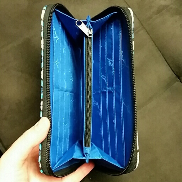 Wallet - Picture 2 of 4